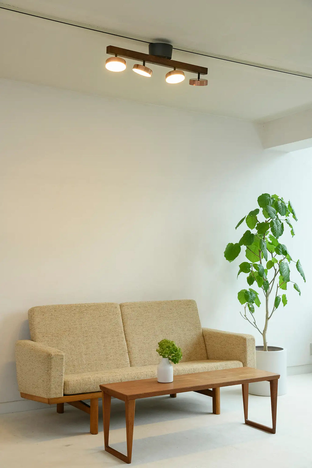RUMANI4 CEILING LIGHT