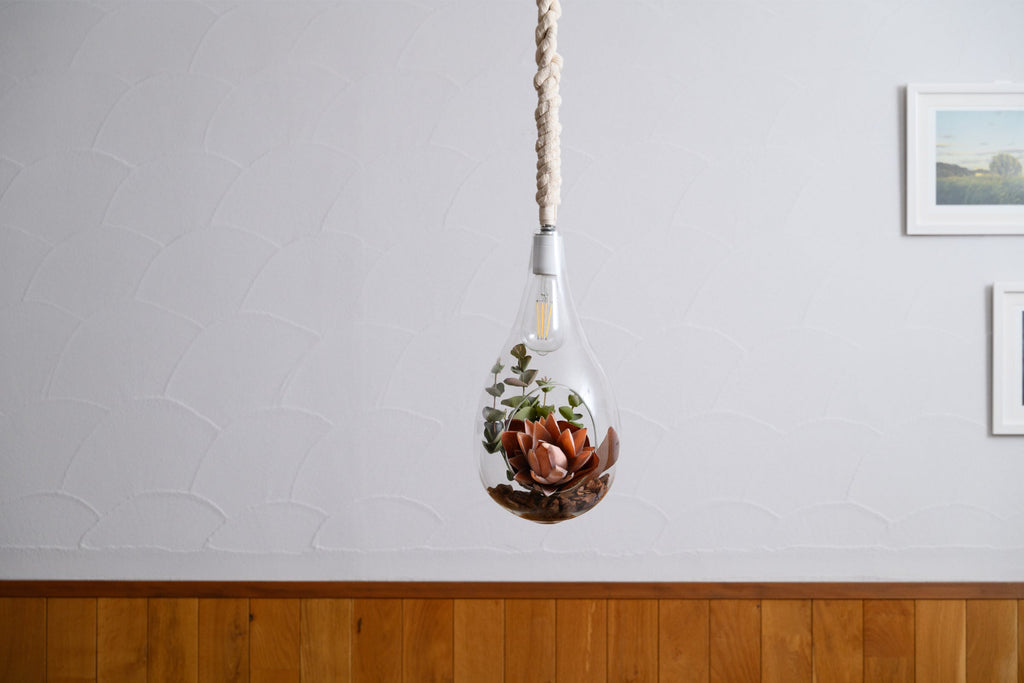 BOTANIC HANGING LIGHT with FAKEGREEN