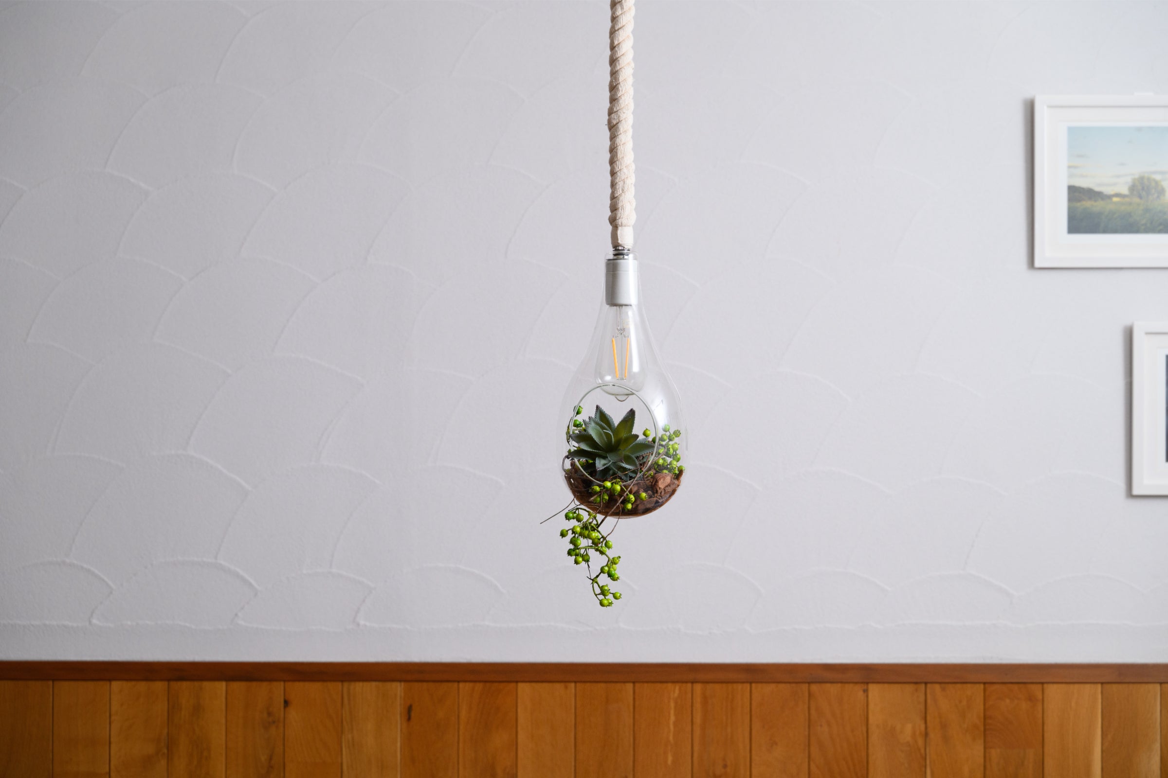 BOTANIC HANGING LIGHT with FAKEGREEN
